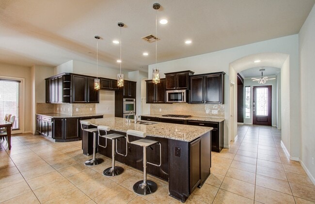 Building Photo - 25314 Celtic Terrace Dr