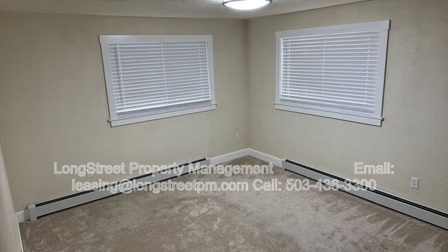 Building Photo - 2995 Fir Oaks Dr SW