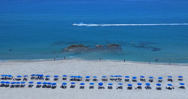 Building Photo - 1030 Sugar Sands Blvd