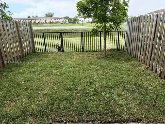 Building Photo - 12436 NW 23rd Ct