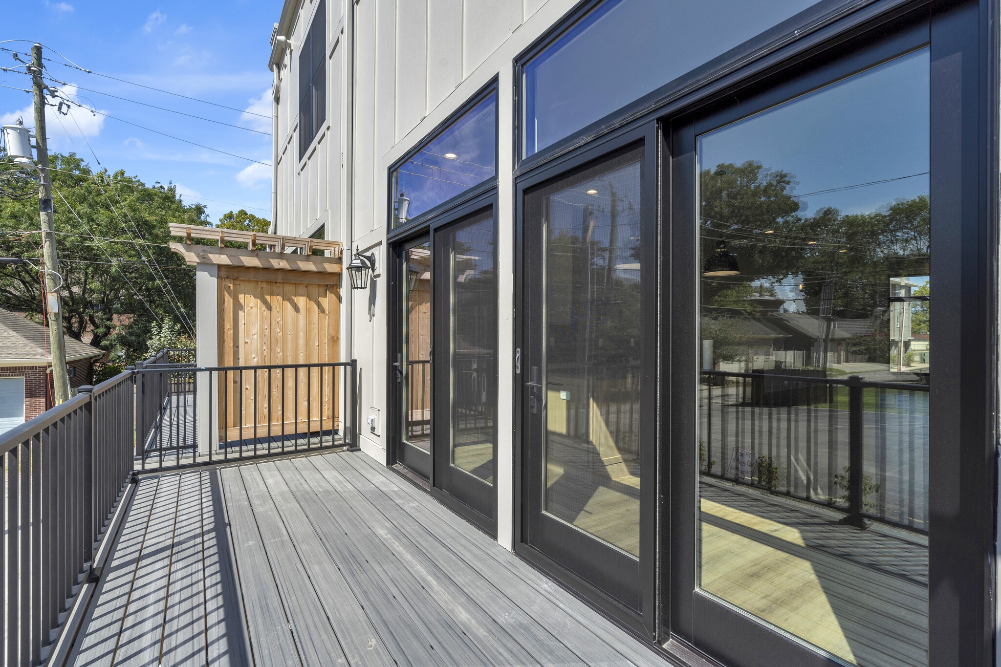 kitchen balcony - 671 E 16th St