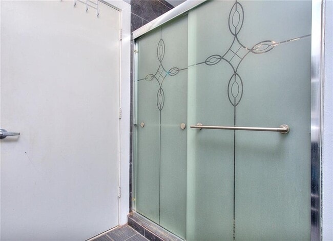 Building Photo - 502 Pryor St SW