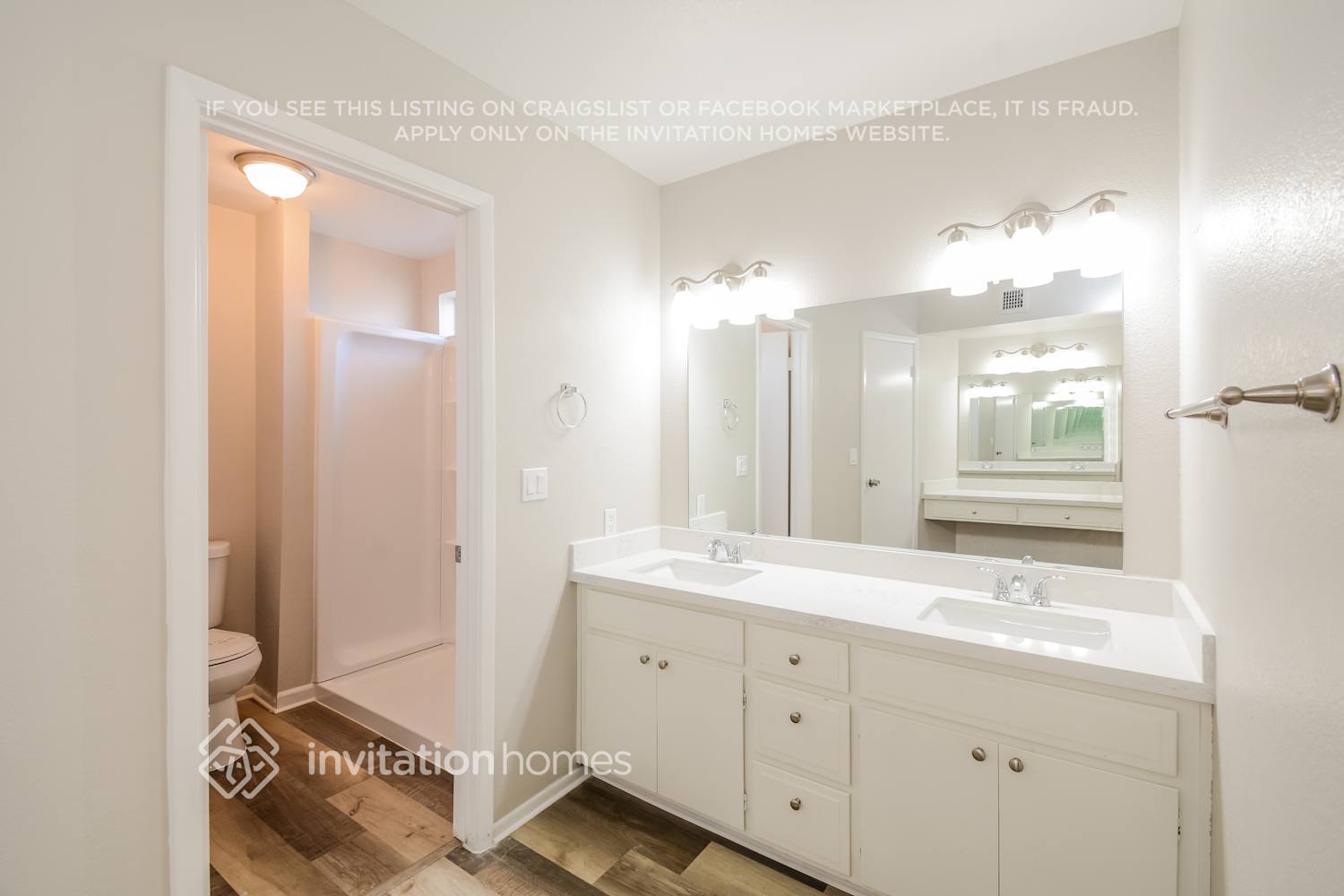 Building Photo - 5220 W Harmont Dr