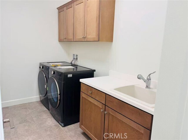 Building Photo - 59 Belfast