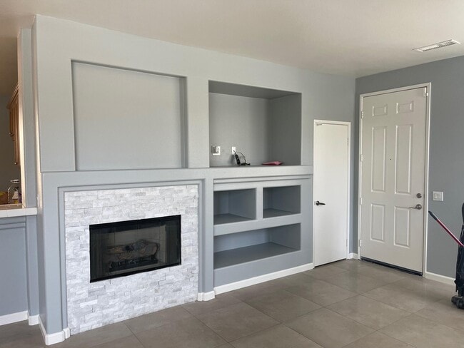 Building Photo - 82957 Corte Lucia