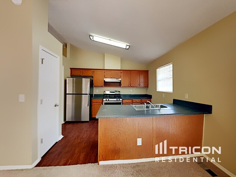 Building Photo - 2053 Stablewood Cove