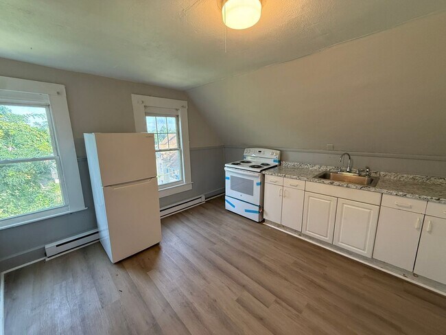 Building Photo - 48-50 Acushnet Ave