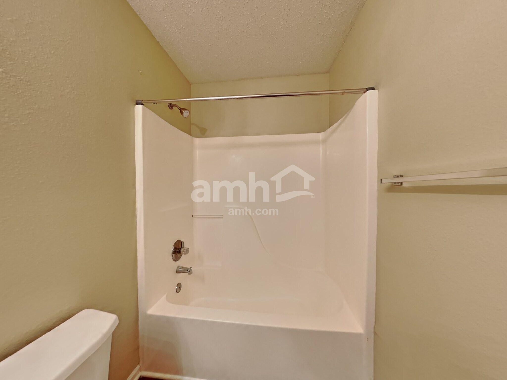 Building Photo - 7703 Vincent Ct