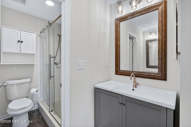 Building Photo - 7701 Baymeadows Cir W