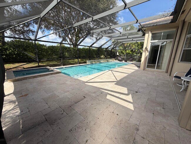 Building Photo - 10440 Cypress Lakes Preserve Dr