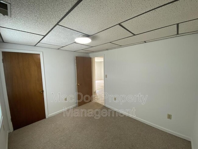 Building Photo - 9298 Hayden Dr