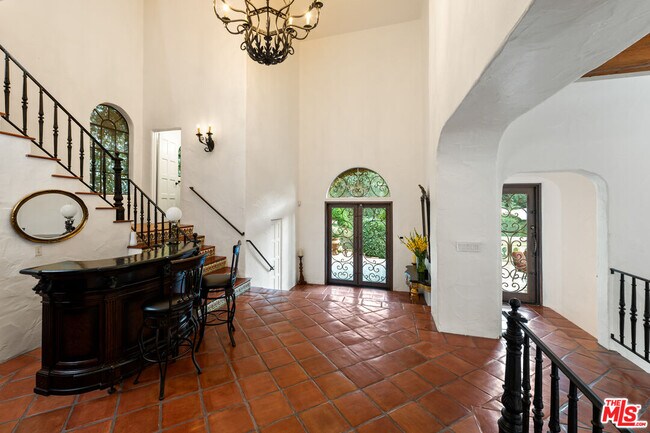 Building Photo - 503 Vera Canyon Dr