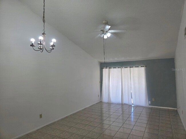 Building Photo - 12165 Sandal Creek Way