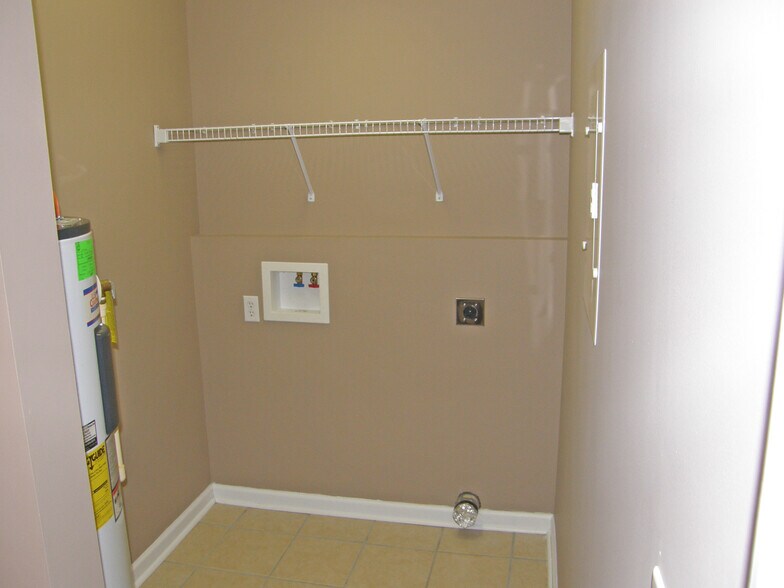 Building Photo - 168 Dunbar Ln