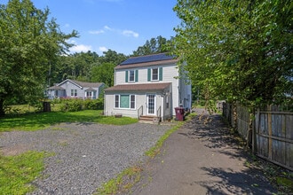 Building Photo - 43 Crescent Ave