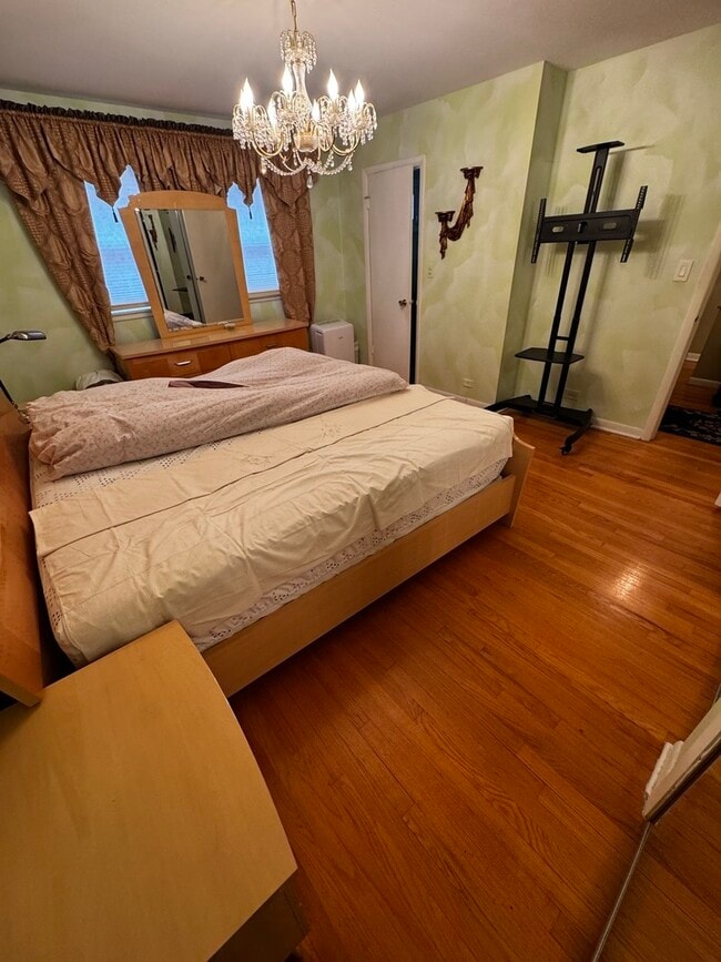 Building Photo - 395 Central Ave