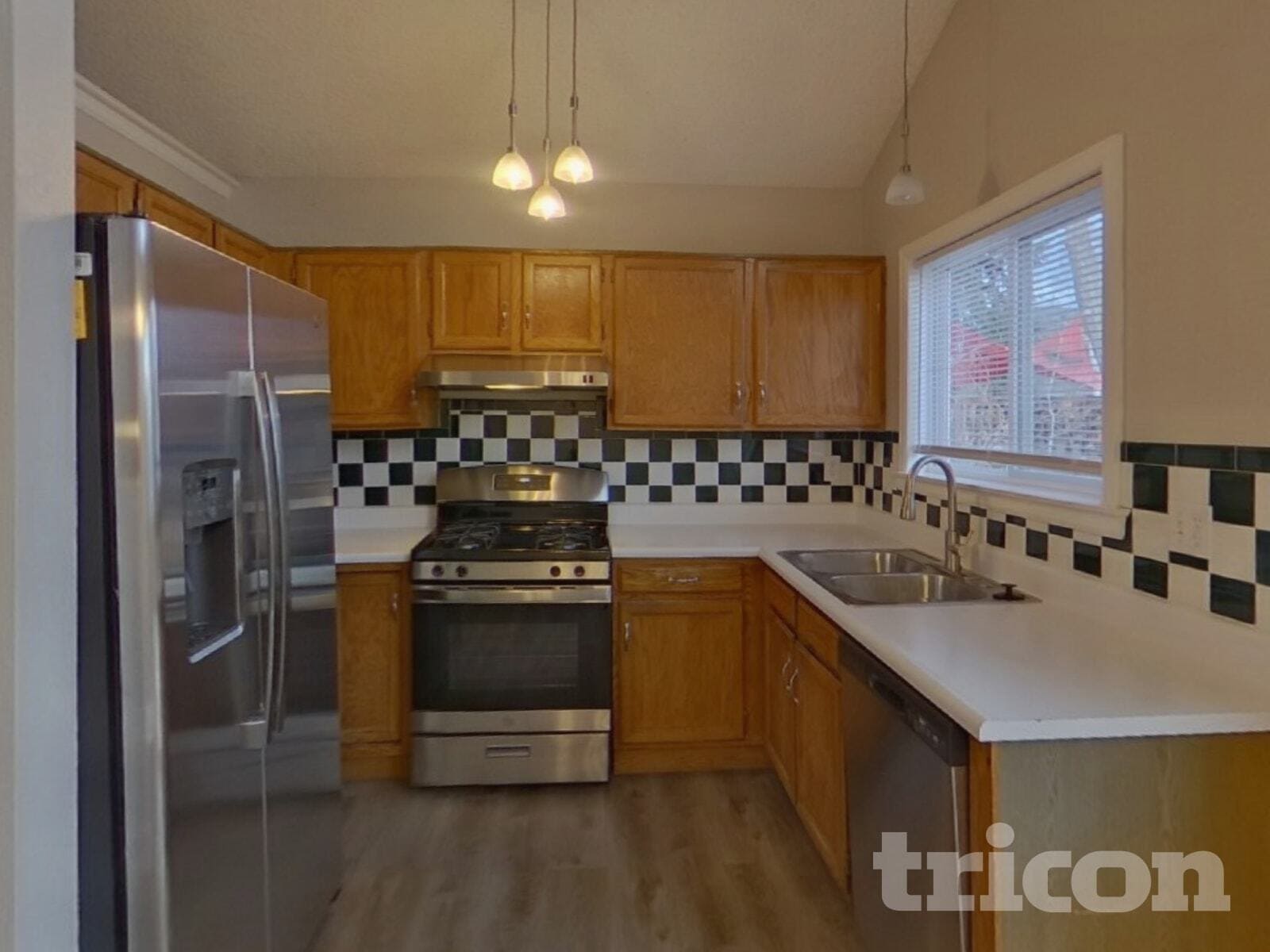 Building Photo - 3460 Cedarhurst Way