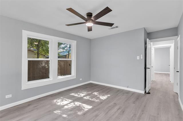 Building Photo - 904 N Virginia St