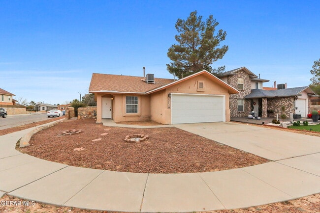 Building Photo - 12130 Rd House Dr