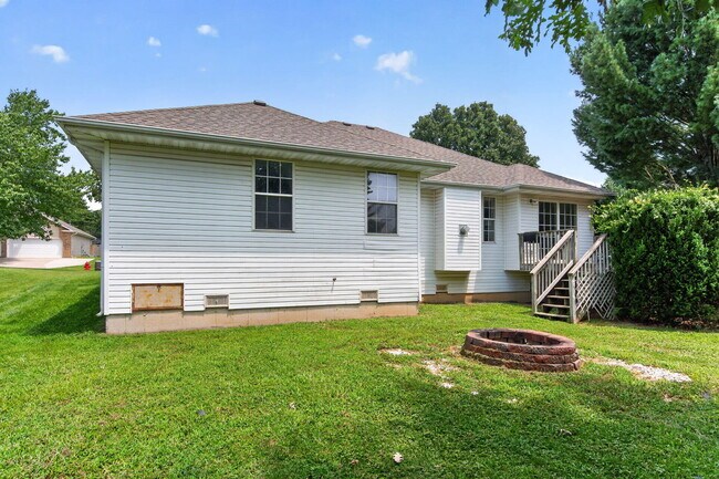 Building Photo - 1006 Cobblefield Way