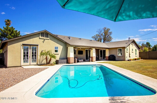 Building Photo - 3412 N Kachina Ln