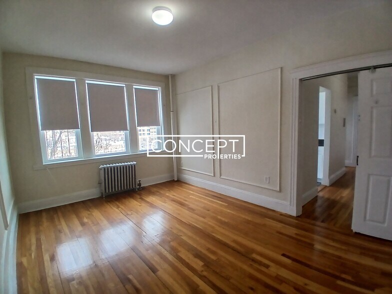 Building Photo - 1687 Commonwealth Ave