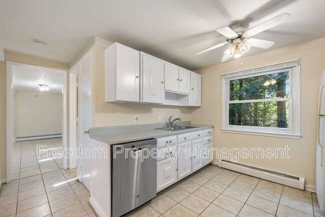 Building Photo - 14309 Fairmont Ct