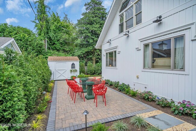Building Photo - 412 Brighton Ave