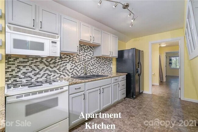 Building Photo - Charming 2BR Apartment in Kannapolis