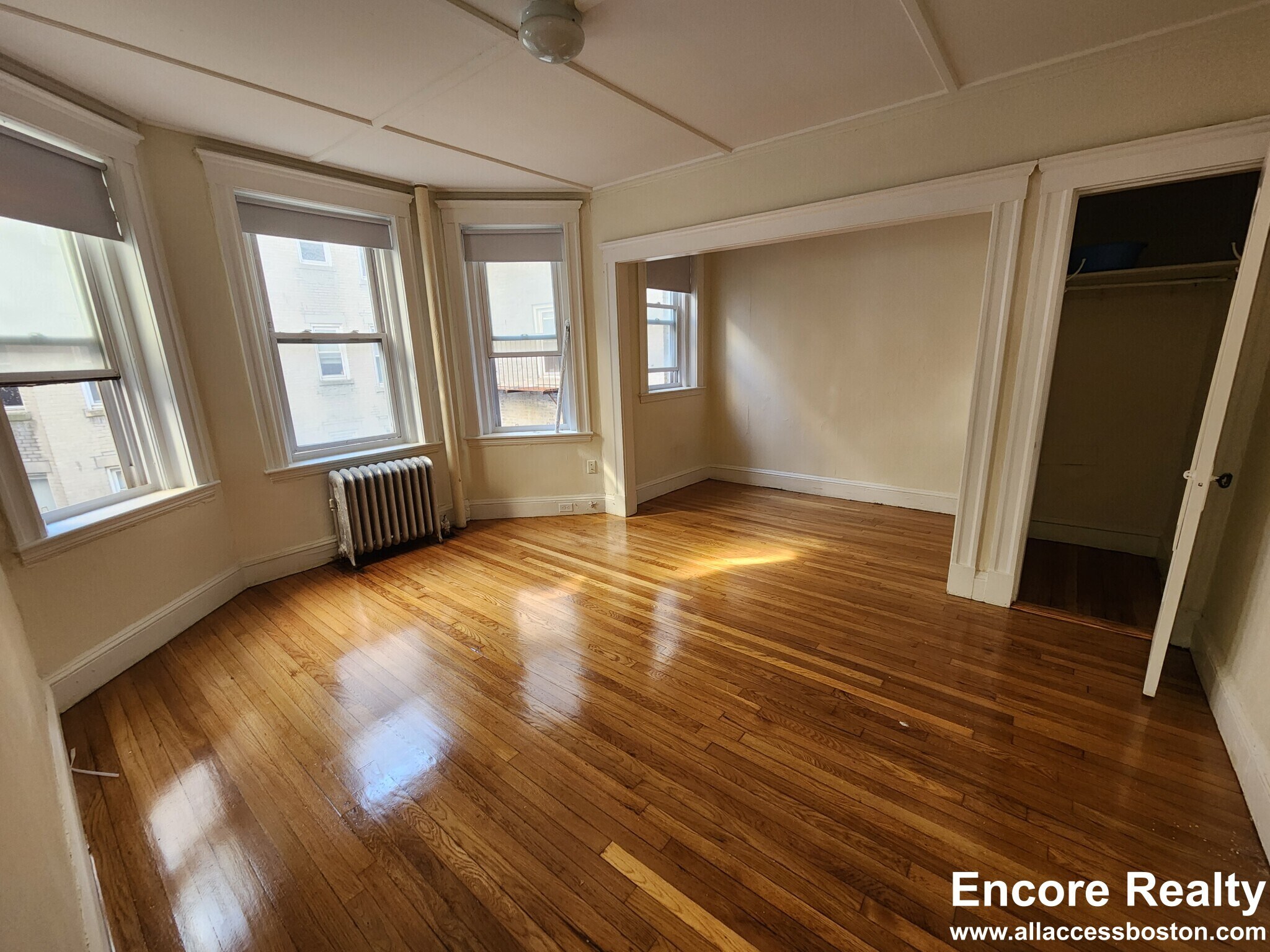 Building Photo - 1175 Boylston St