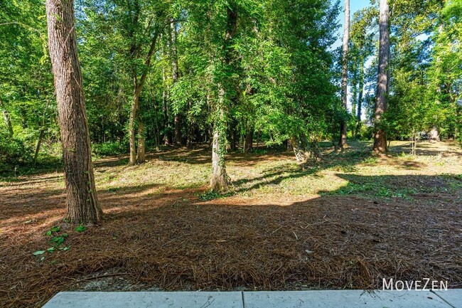 Building Photo - 1110 Tree Canopy Way Wilmington, NC 28403 ...