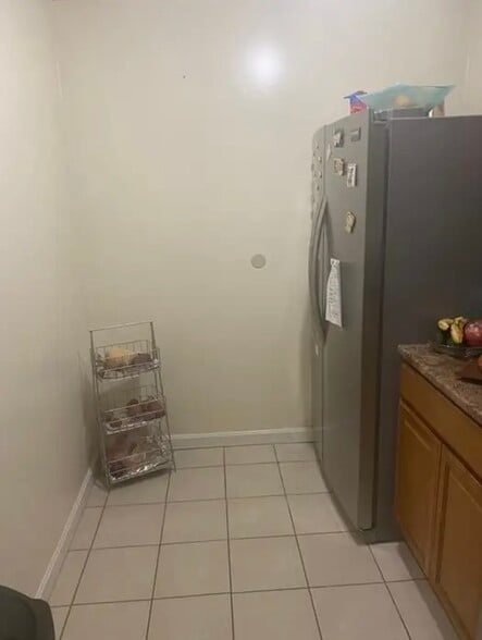 Building Photo - 109 Nilsson St