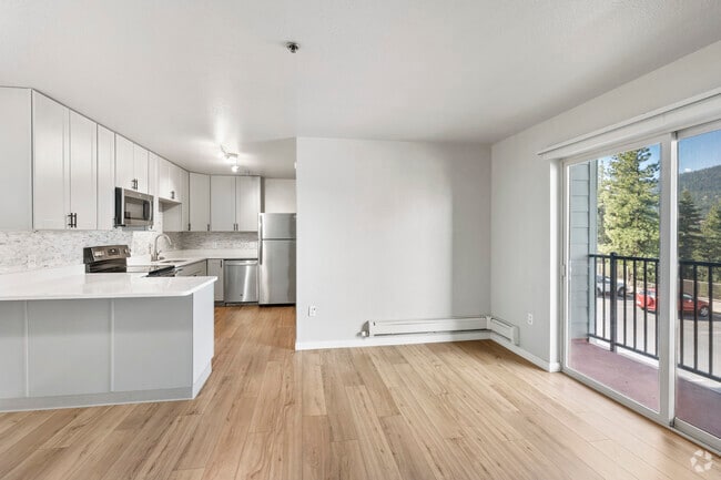 Interior Photo - Sawmill Heights