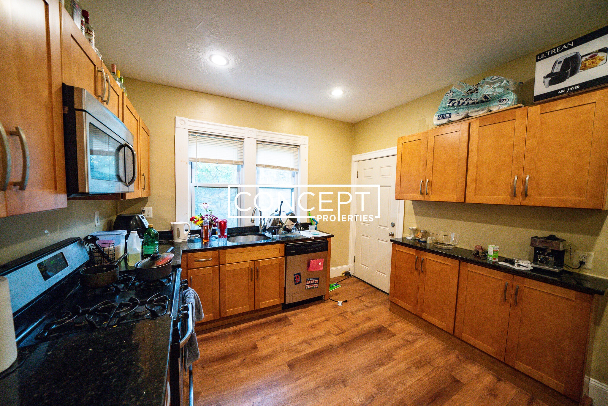 Building Photo - 135 St Alphonsus St