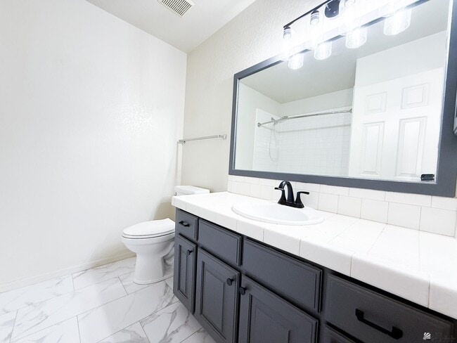 Building Photo - 3590 W 27th Pl