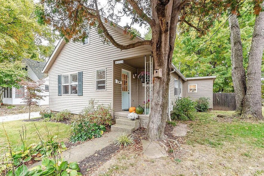 Primary Photo - 112 Oklahoma Ave