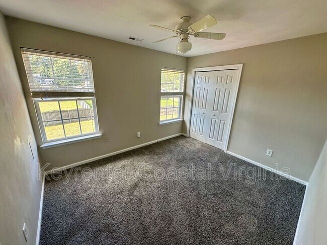 Building Photo - 106 Quail Run Ct