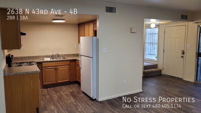 Building Photo - 2638 N 43rd Ave