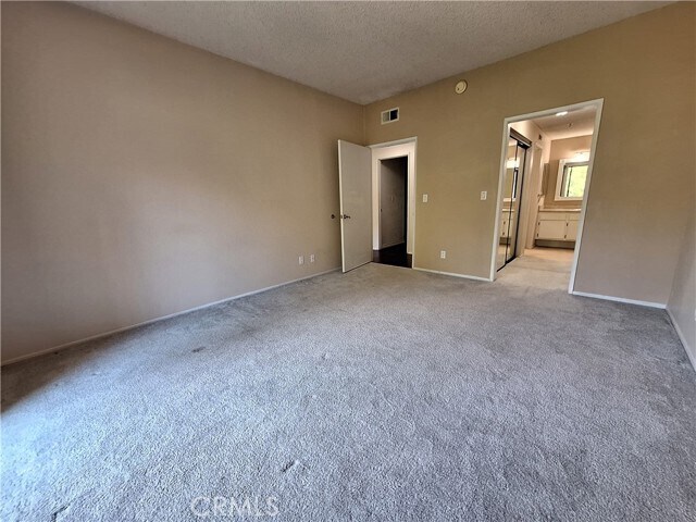 Building Photo - 2559 Plaza del Amo