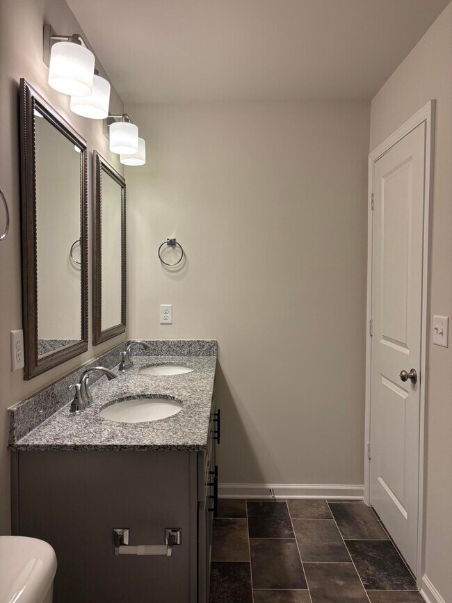 Building Photo - 1848 Lacebark Dr