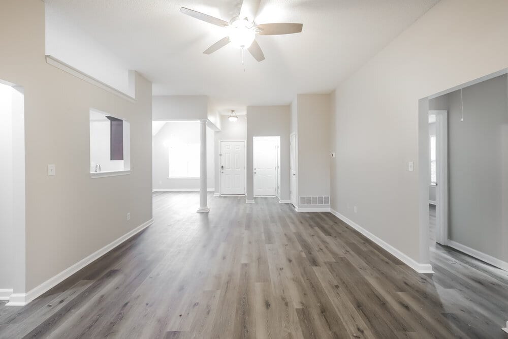 Building Photo - 7959 Ridgedale Dr