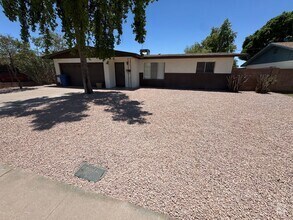 Building Photo - AWESOME TEMPE HOME!!