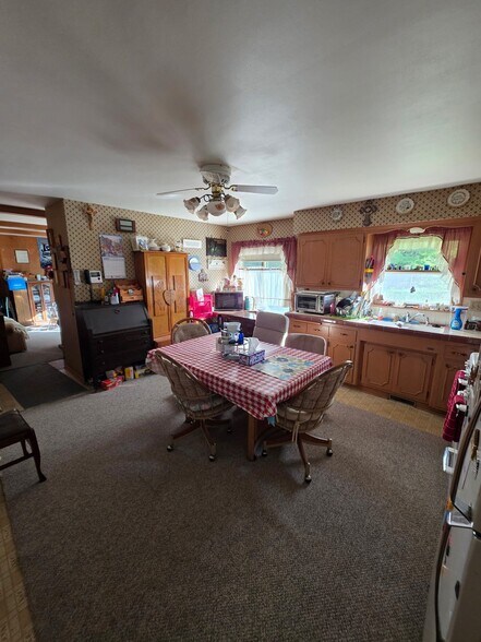 Building Photo - 4985 S Menard Dr