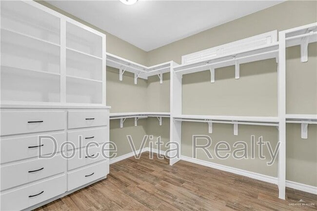 Building Photo - 1106 Rio Blanco St