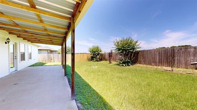 Building Photo - 2301 White Wing