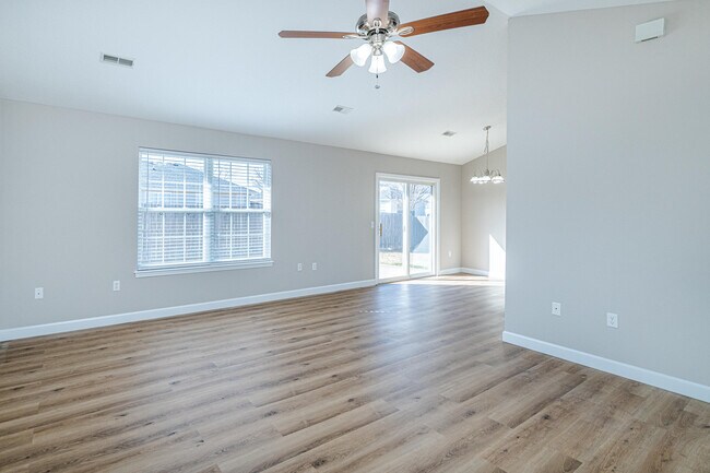 Building Photo - 6259 N Water Cress Cir