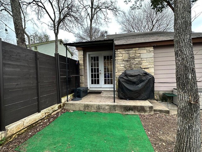 Building Photo - 1712 Cinnamon Path