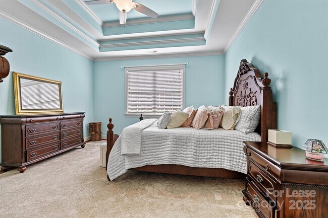 Building Photo - 2369 Stardust Ct