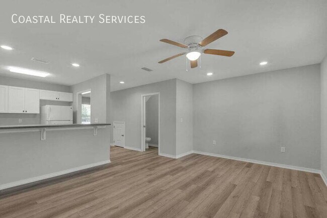 Building Photo - 2259 Whitman Ln
