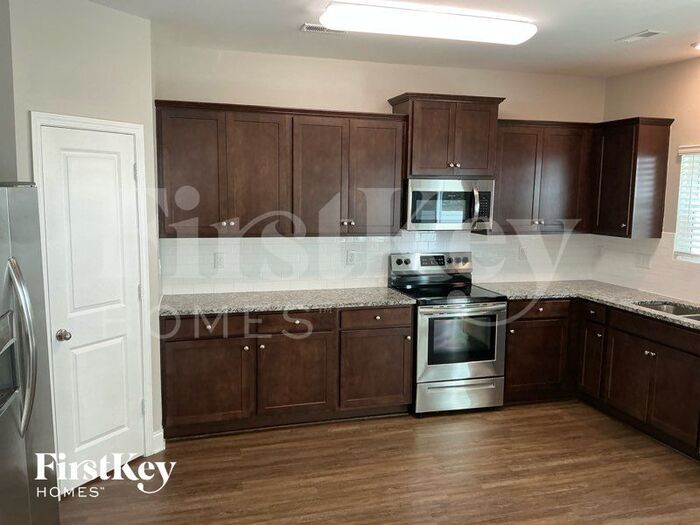 Building Photo - 9520 Blue Knoll Ct